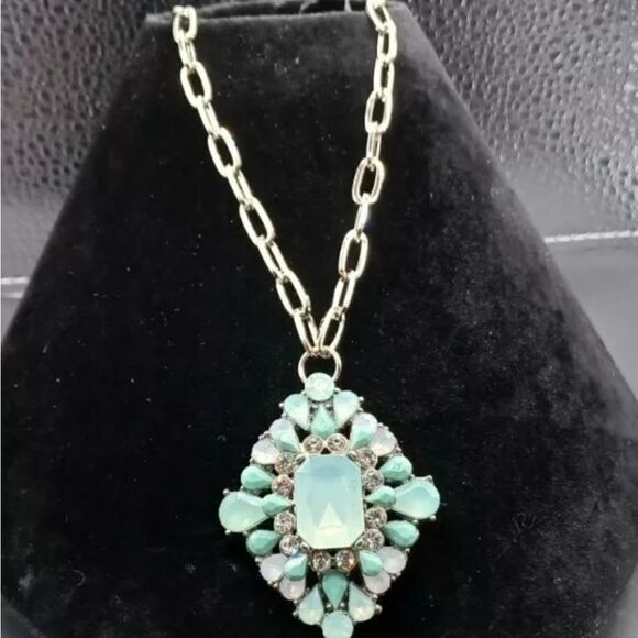 Aquamarine Blue Bead Rhinestone Silvertone Pendant Statement Necklace NWOT - Picture 4 of 4